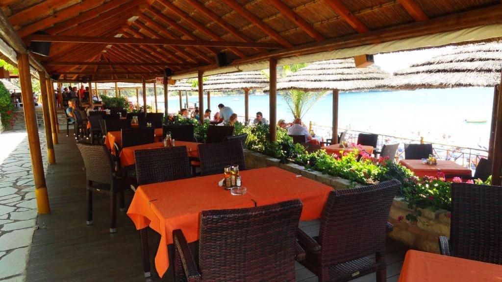 Vekios Club Aparthotel Parga Ngoại thất bức ảnh